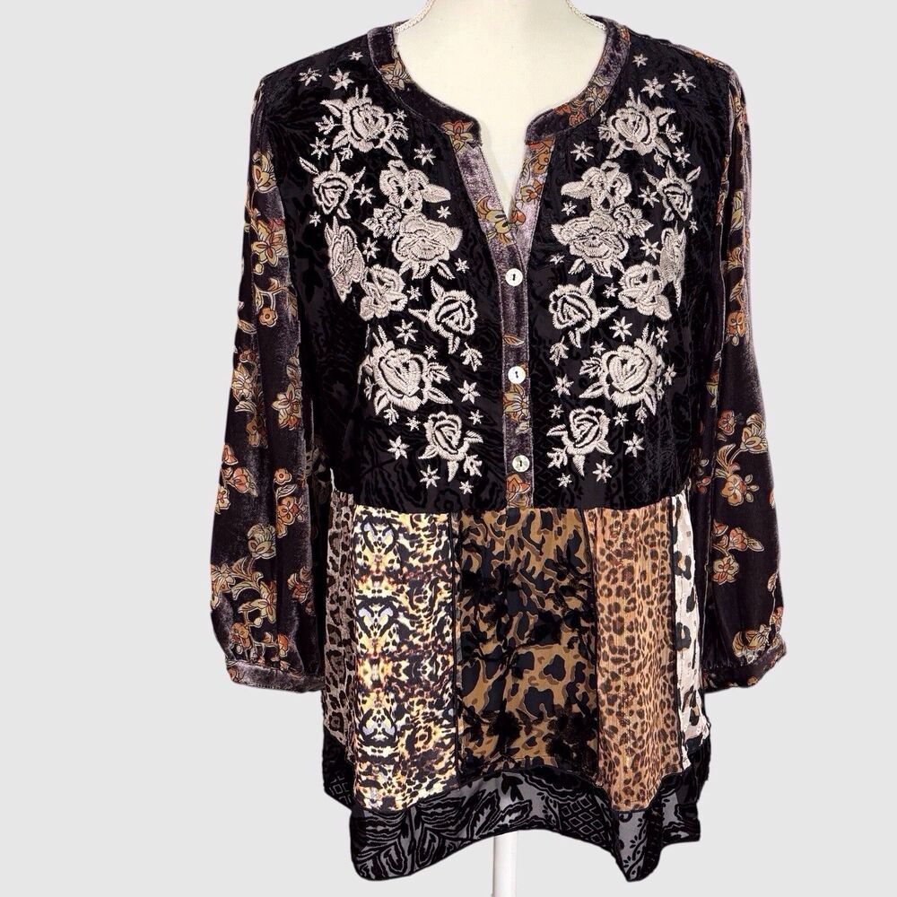 John Mark Tunic Top Velvet Burnout Animal Print Women’s Medium Boho Whimsy
